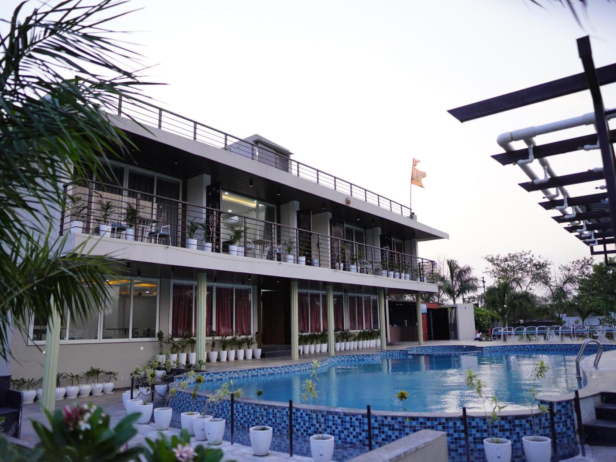 Fun O Farm Luxury Farm Villa Indore Exteriör bild